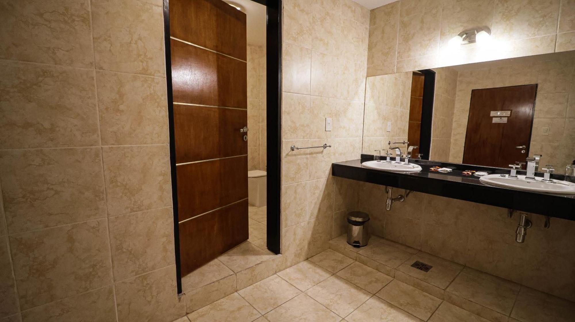 Hotel Intersur Independencia Termas de Río Hondo Zewnętrze zdjęcie